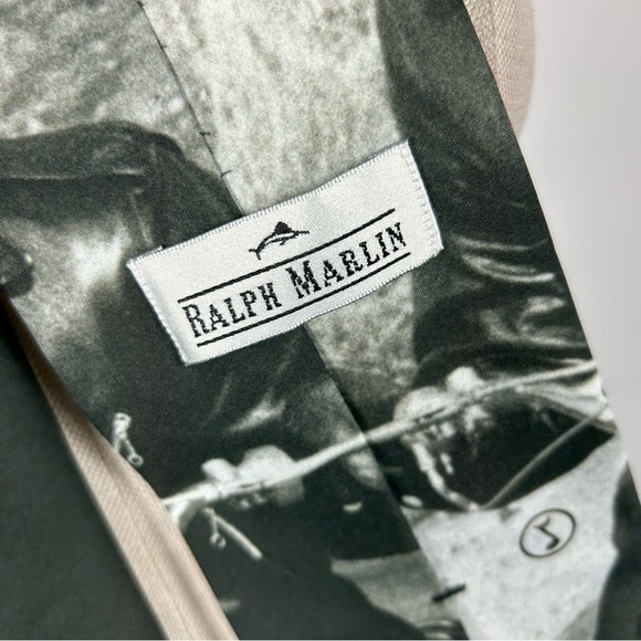 ❤️ Elvis Presley Born to Ride Tie Ralph Marlin 1996 - Picture 4 of 6